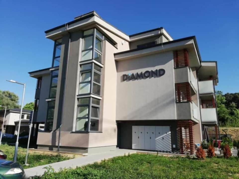 Diamond * Podhajska